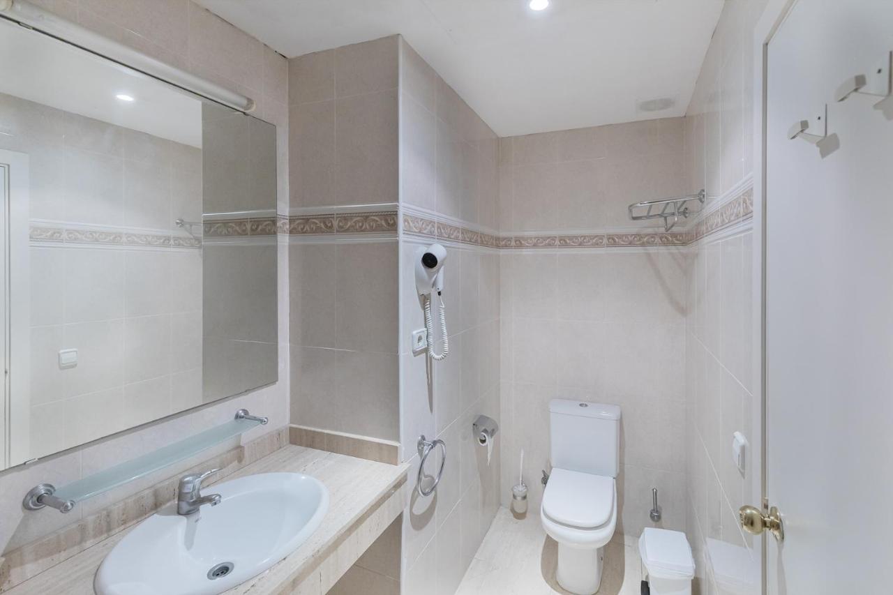 Hotel Vila Calella Eksteriør billede