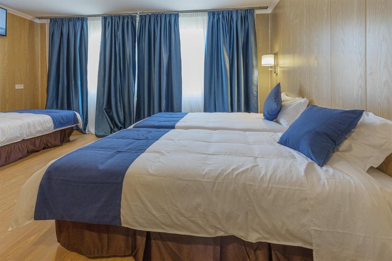 Hotel Vila Calella Værelse billede